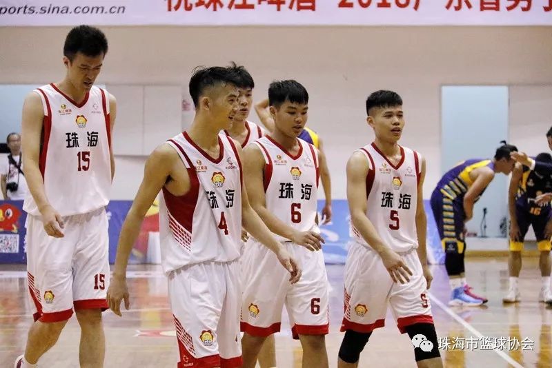  北控男篮多点开花，主场大胜南京同曦队