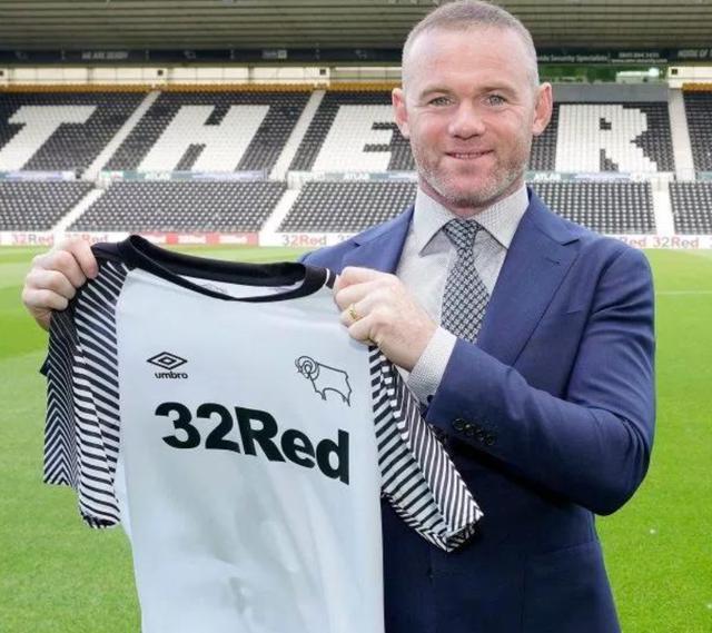  天才少年横空出世，打破最年轻进球纪录