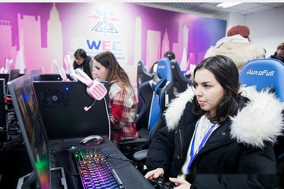  电竞设备升级助力选手发挥水平