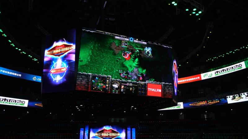  电竞嘉年华盛大开幕，万千玩家共襄盛举