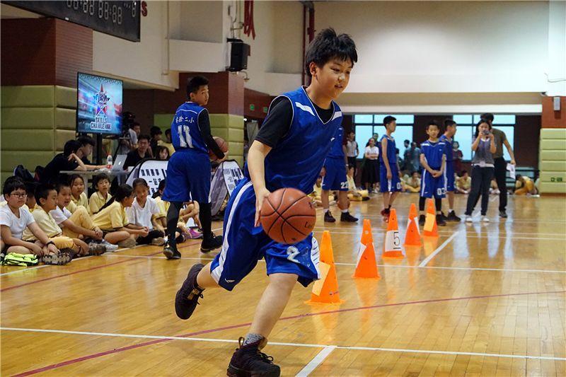 篮球名宿执教青年军,传承经验培育新人 篮球名宿执教青年军,传承经验培育新人