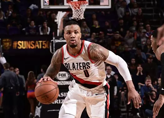  麦科勒姆末节发威开拓者逆转国王